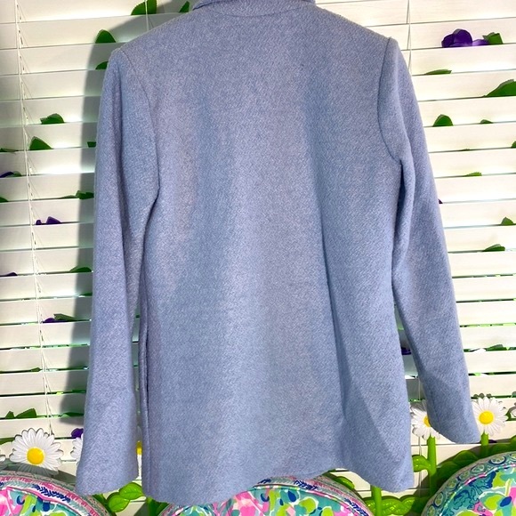 Forever 21 Exclusive light blue long jacket with fancy boucle type fabric - Picture 4 of 6